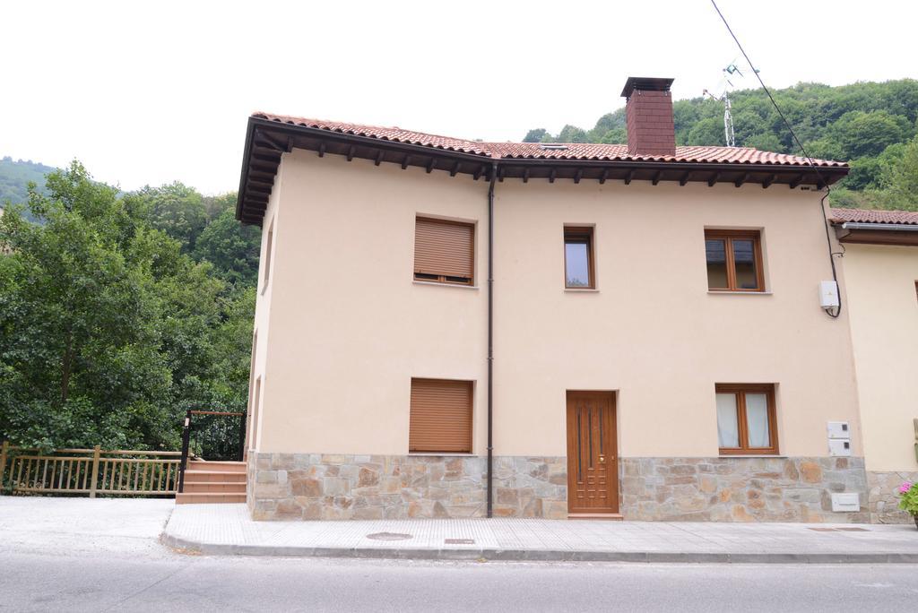 Apartamentos El Rincon De Limes Cangas De Narcea Pokój zdjęcie